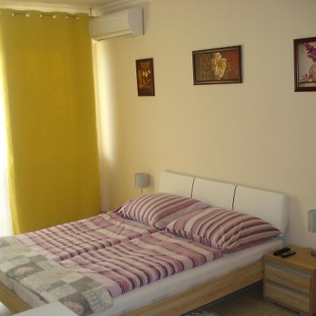 Eszter Apartman Eger Zewnętrze zdjęcie