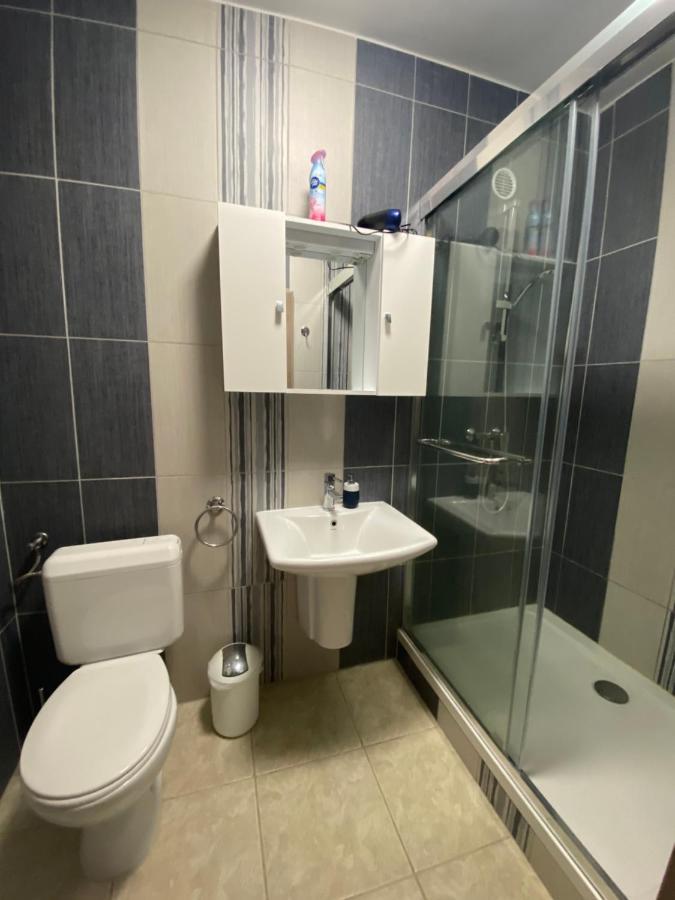 Eszter Apartman Eger Zewnętrze zdjęcie