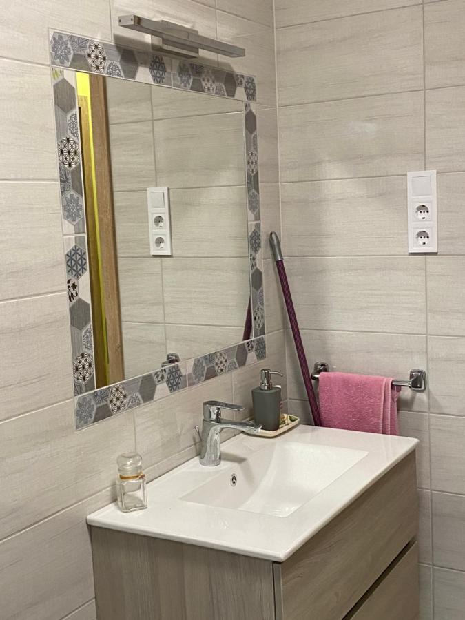 Eszter Apartman Eger Zewnętrze zdjęcie
