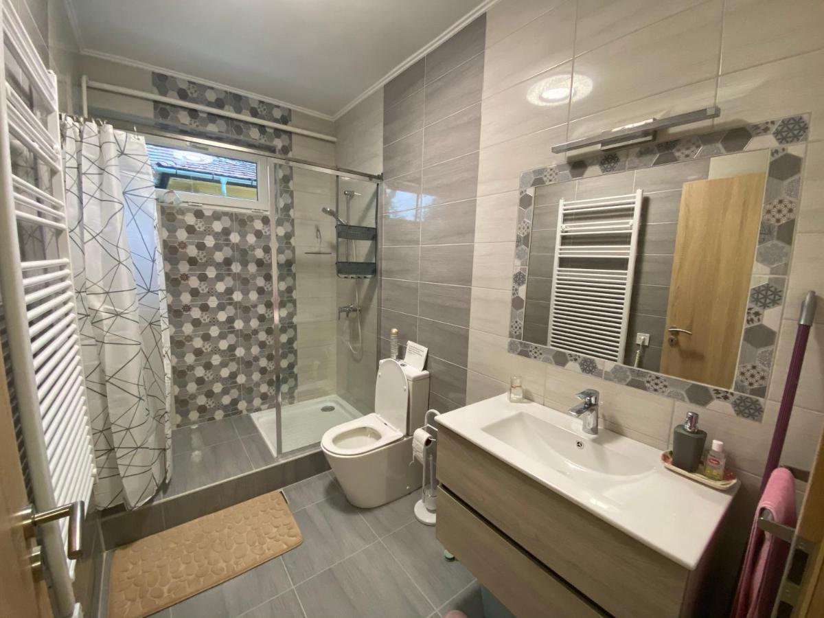Eszter Apartman Eger Zewnętrze zdjęcie