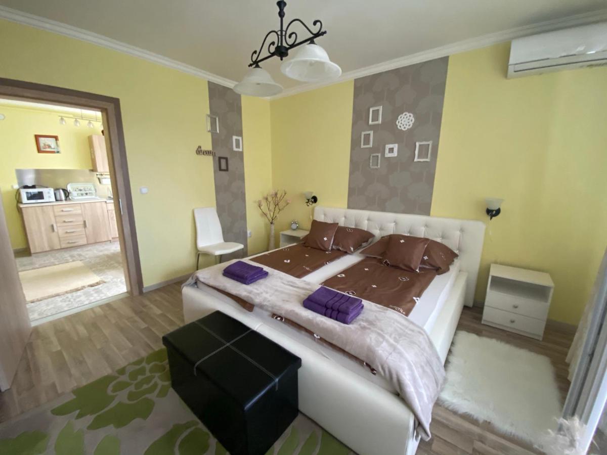 Eszter Apartman Eger Zewnętrze zdjęcie