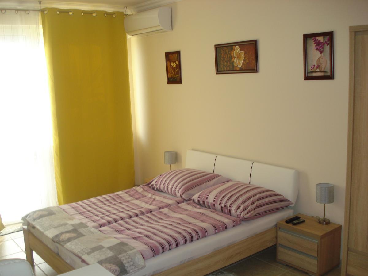 Eszter Apartman Eger Zewnętrze zdjęcie