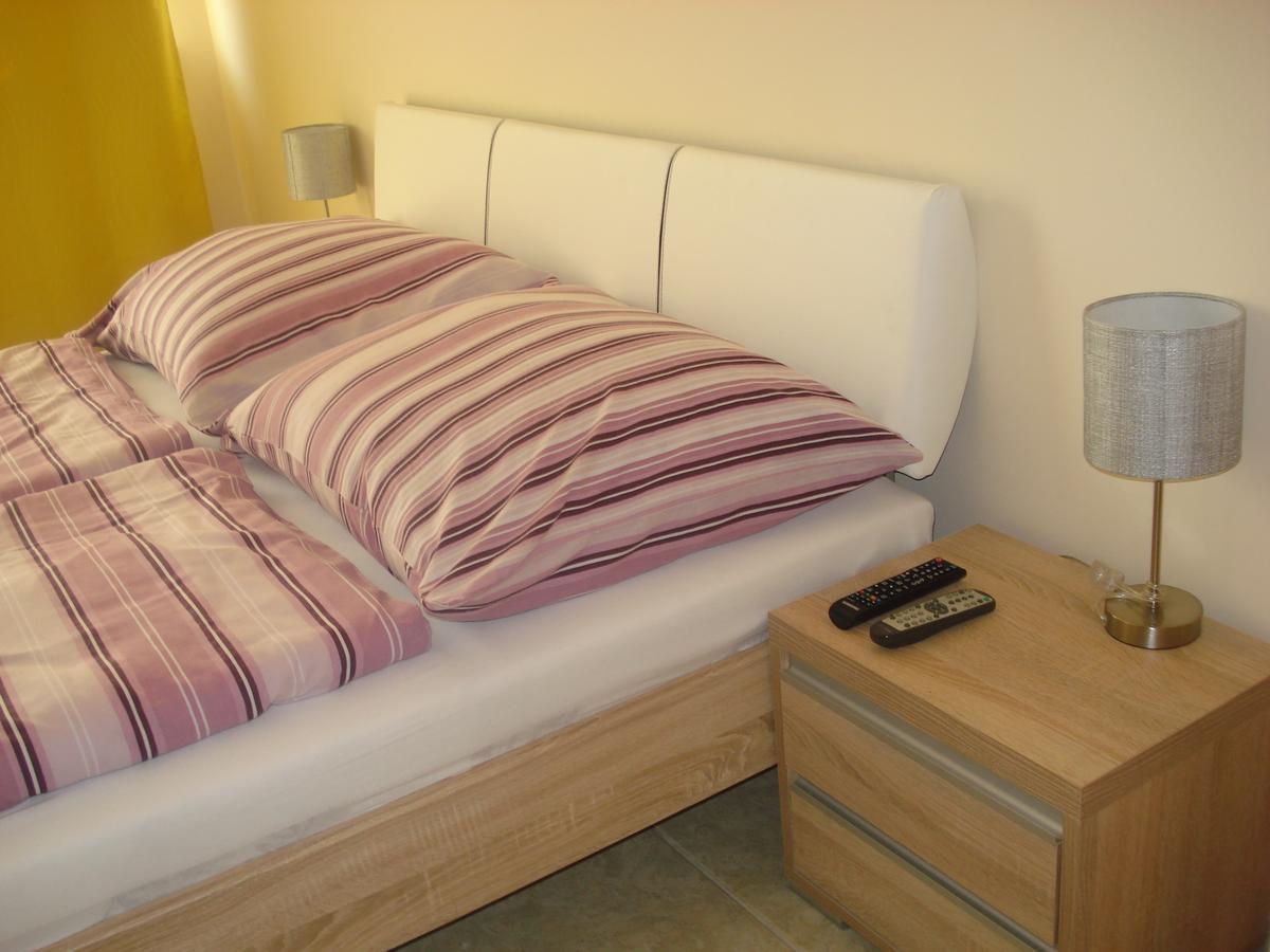 Eszter Apartman Eger Zewnętrze zdjęcie