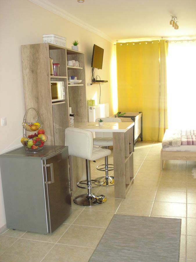 Eszter Apartman Eger Zewnętrze zdjęcie