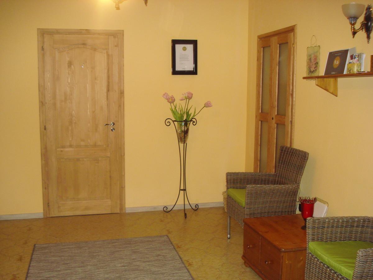 Eszter Apartman Eger Zewnętrze zdjęcie